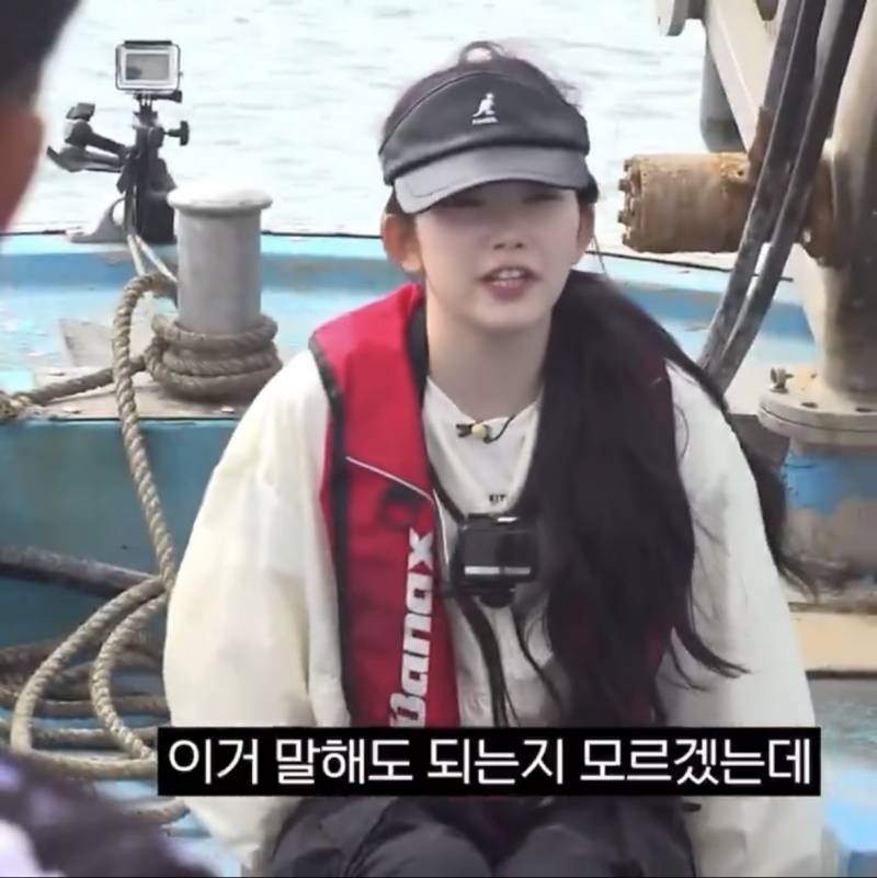 현재 난리 난 츠키 사회성 발언.JPG
